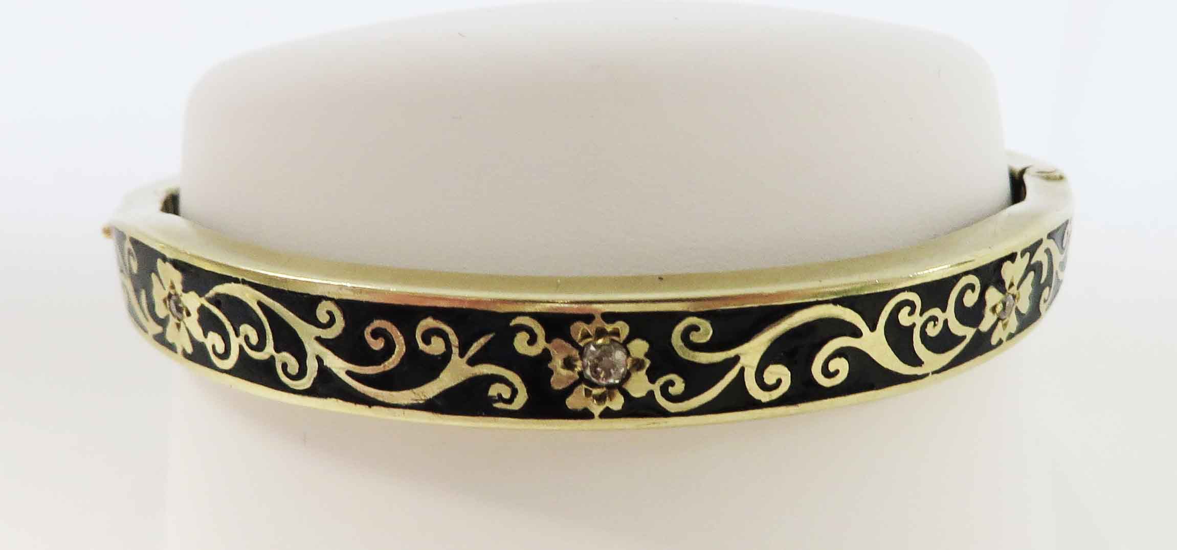 Floral delicacy sarah s vintage estate jewelry inc 