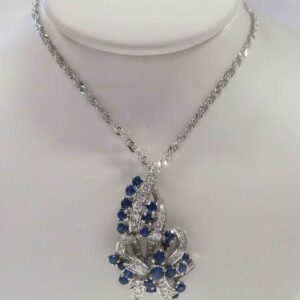 Blue and White Ribbon Twirl Gem