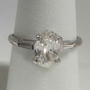 Finger Flattering Diamond