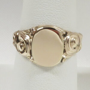Victorian Signet